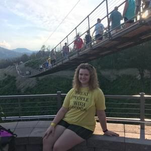 Meet your Posher, Abbie